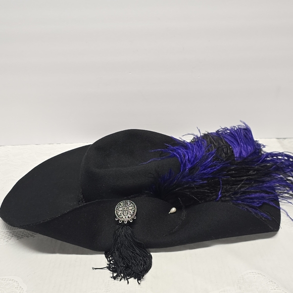 Black Wool Felt Cavalier Pirate Hat Purple Feather Musketeer Buccaneer Halloween main image 9
